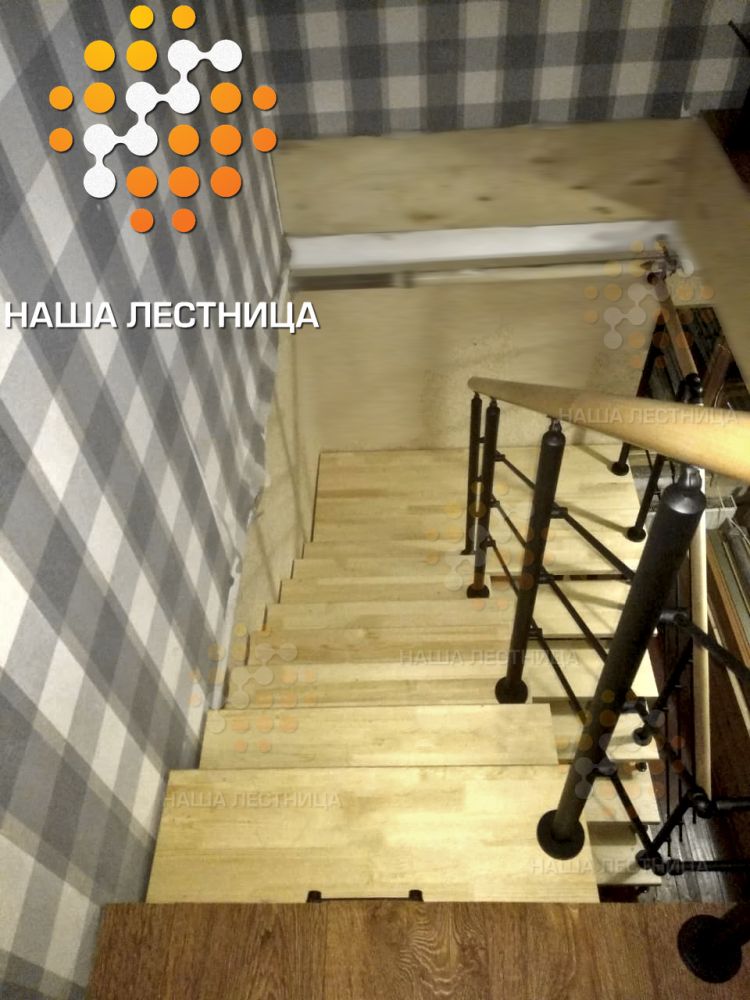 Фото модульная лестница на второй этаж с поворотом 180 - вид 4