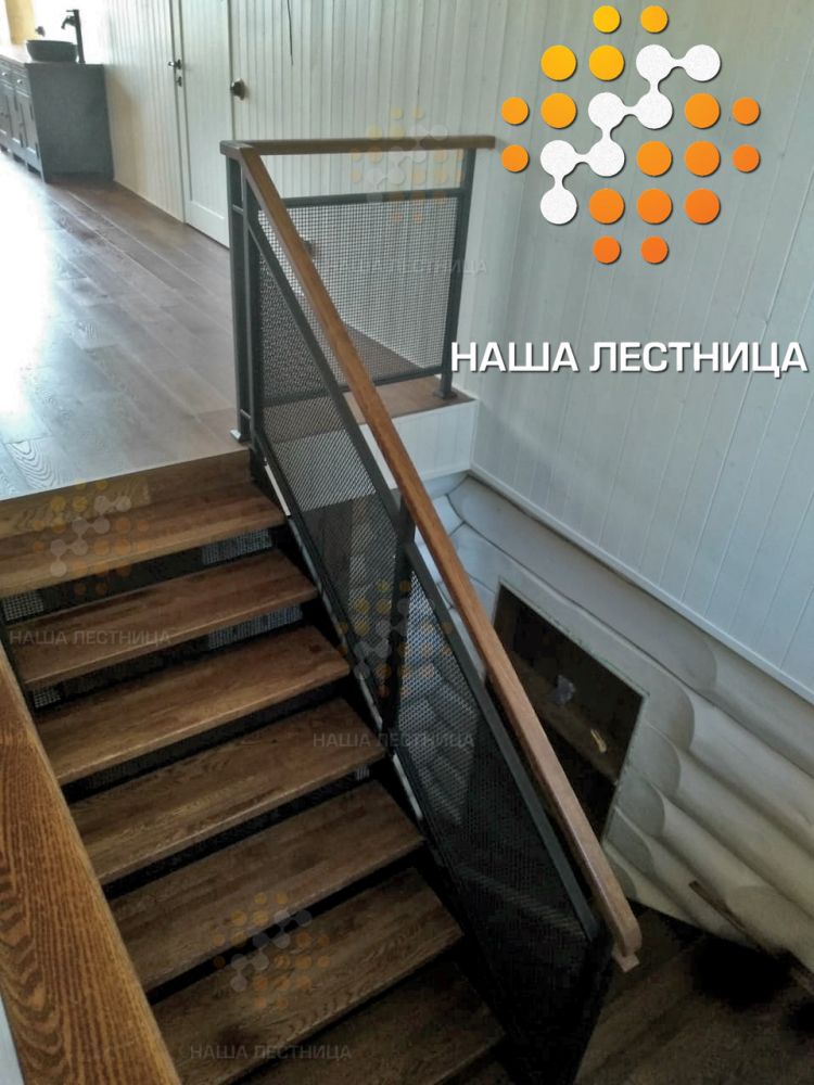 Фото две лестницы на второй и третий этаж, серия лофт - вид 9