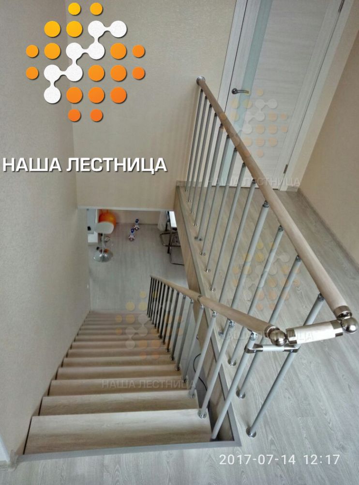 Фото маршевая лестница на модульном каркасе - вид 2