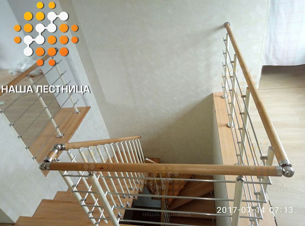 Фото классическая модульная лестница с поворотом 180 - вид 2