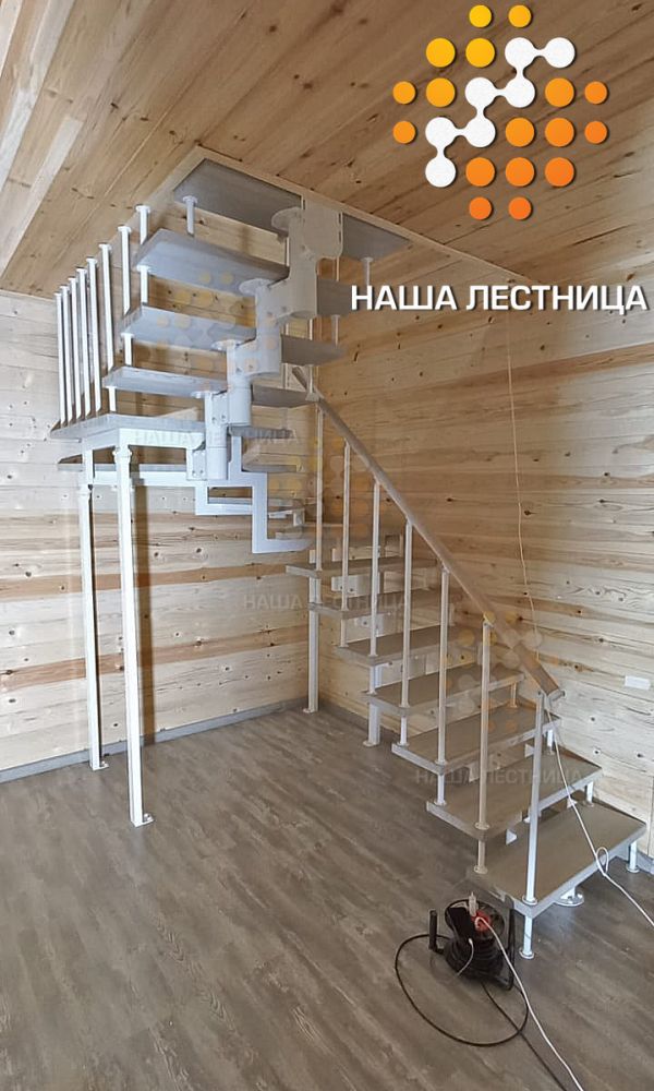 Фото прочная модульная лестница на второй этаж - вид 5