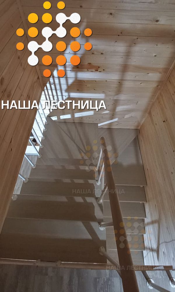 Фото прочная модульная лестница на второй этаж - вид 2