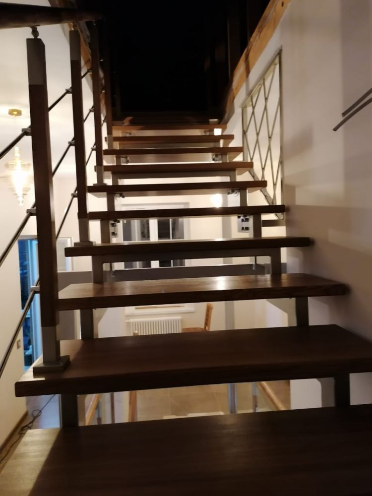 Фото лестница на мансардный этаж, серия лаунж - вид 6