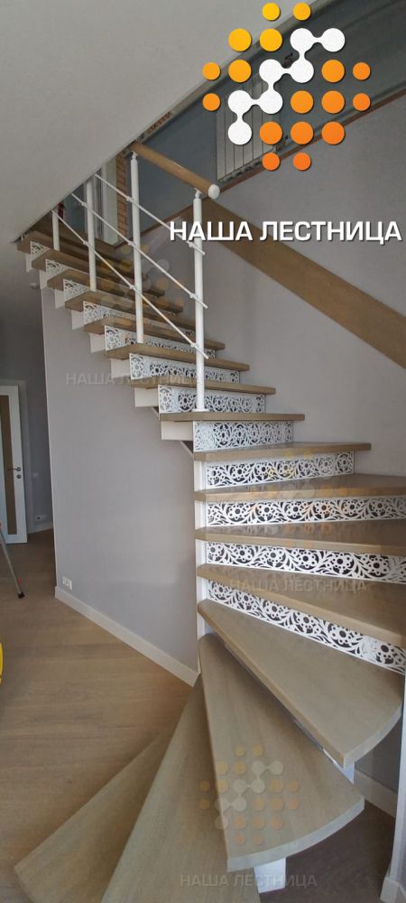 Фото лестница на второй этаж, серия "лаунж" - вид 1
