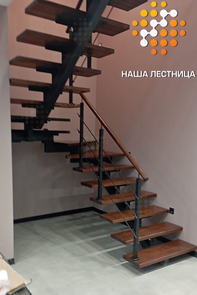 Фото лестница в частном доме на второй этаж, серия суперлайт - вид 3