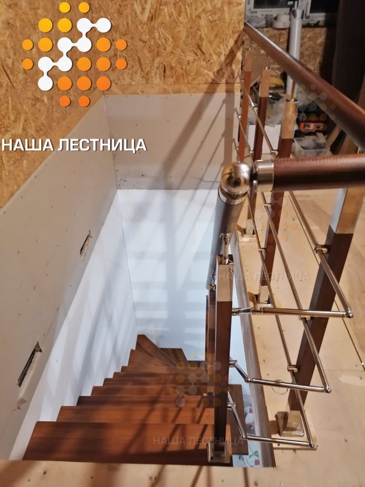 Фото модульная лестница в частном доме на второй этаж - вид 3