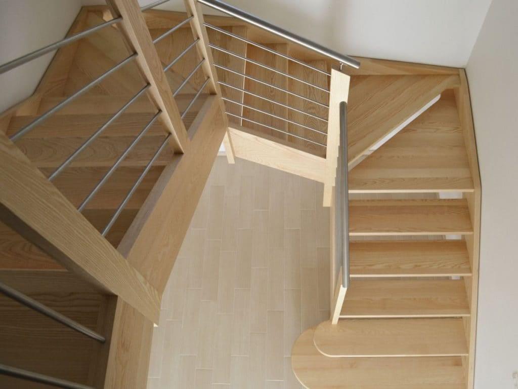 Лестница с забежными ступенями, конструкция забежной лестницы, особенности