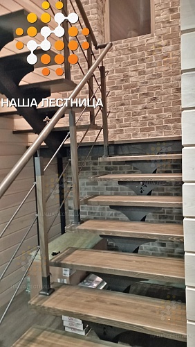 Лестница для дома на монокосоуре серии СуперЛайт №927 - фото №1