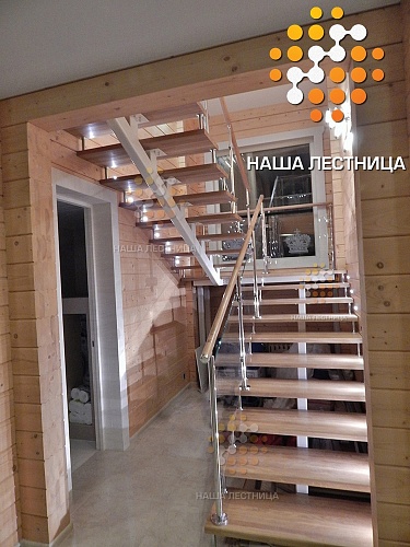 Лестница с стеклянным ограждением, монокосоур "Гранж-Классика №1020 - фото №2